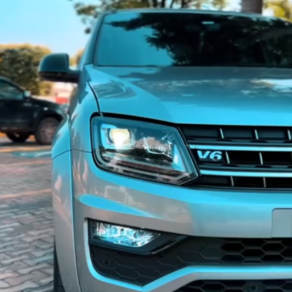 🏆Volkswagen Amarok ExT 2022 OU 220MIL no PIX 🛻